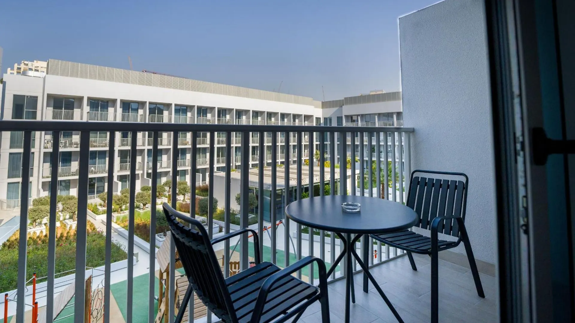 Easygo - Modern Stu- Luma22- Jvc Apartment Dubai 0*,