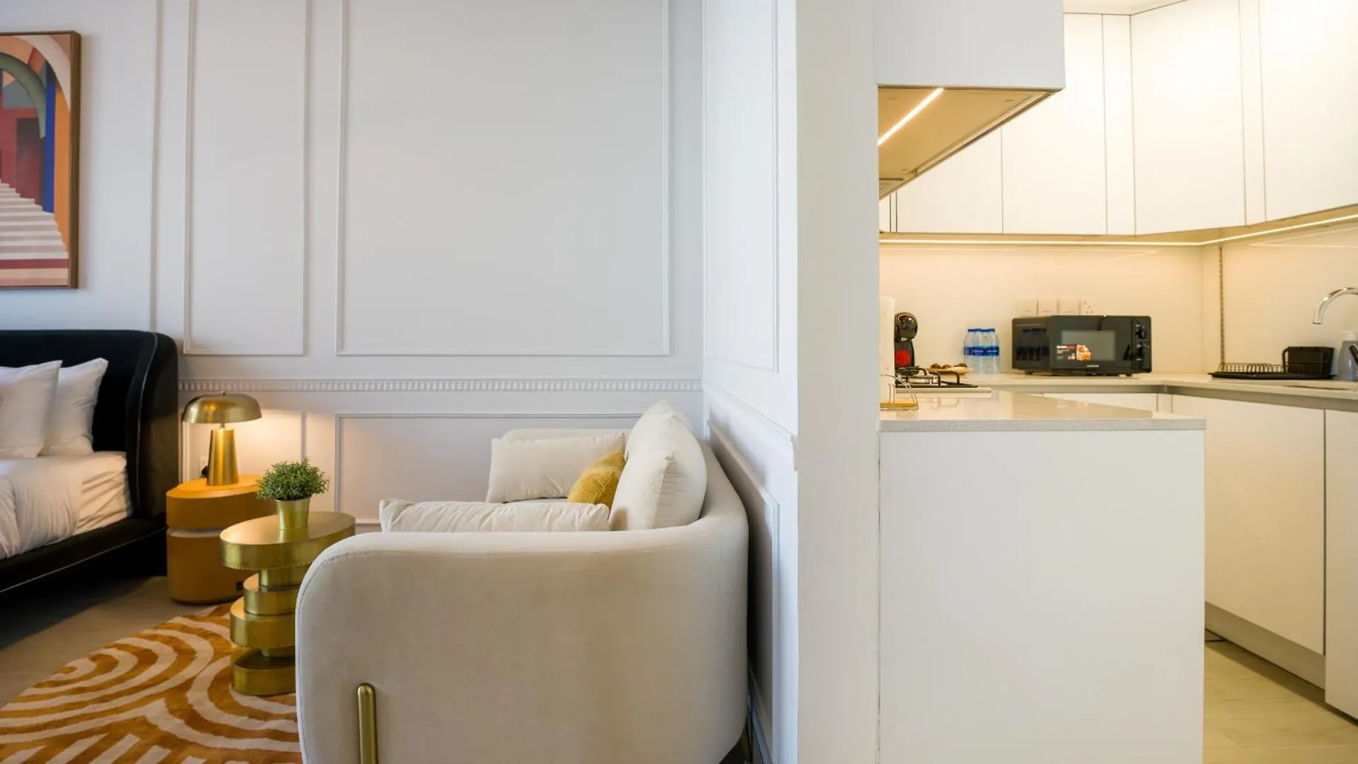 Easygo - Modern Stu- Luma22- Jvc Apartment Dubai